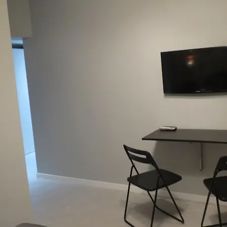 La Casita 2*